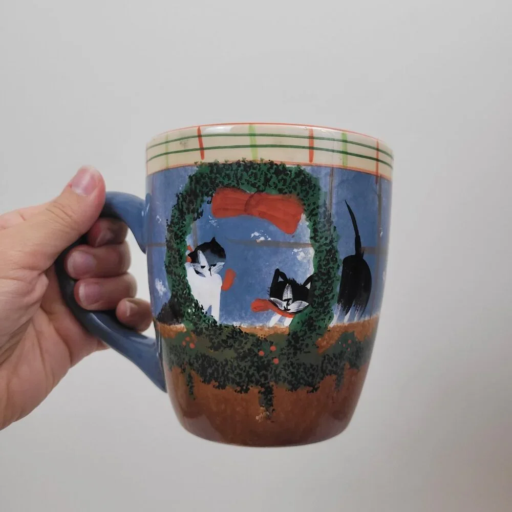 Oneida Cat Friends Mug 20oz Earthenware coffee cup Cats Christmas Hand Painted L